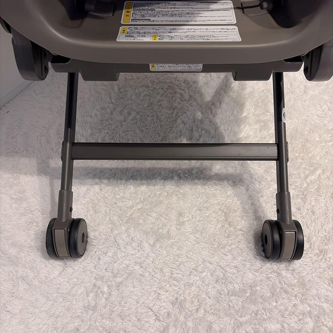 Combi コンビ 美品✨ネムリラ オートスウィング バースデイ限定モデル