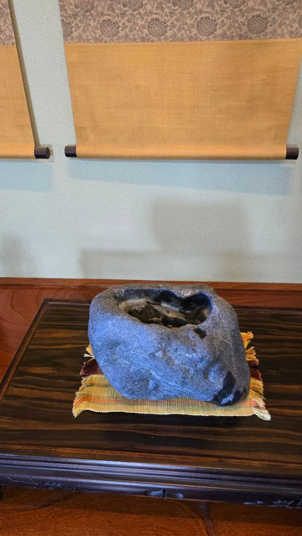 八海石 9.5kg メダカ鉢 天然石