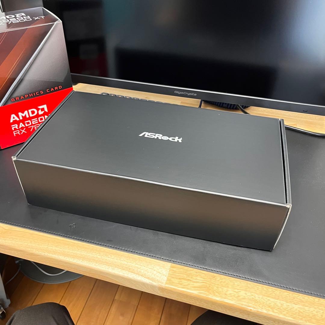 グラフィックボード・グラボ・ビデオカード ASRock Phantom Gaming RX 7800 XT 16GB