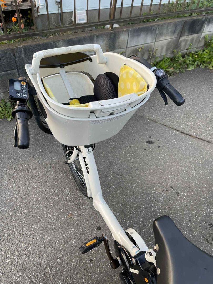 電動アシスト自転車 チャイルドシート付き ホワイト