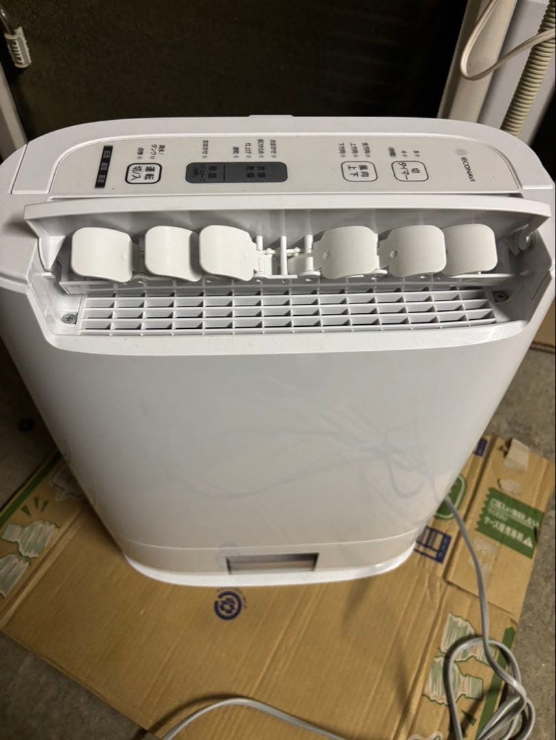 Panasonic F-YZT60 衣類除湿乾燥機　衣類乾燥　除湿器