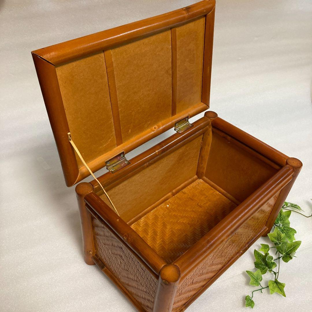 昭和レトロ　竹かご籠 網代　竹籠ボックス　竹籠バスケットアンティーク家具　骨董品