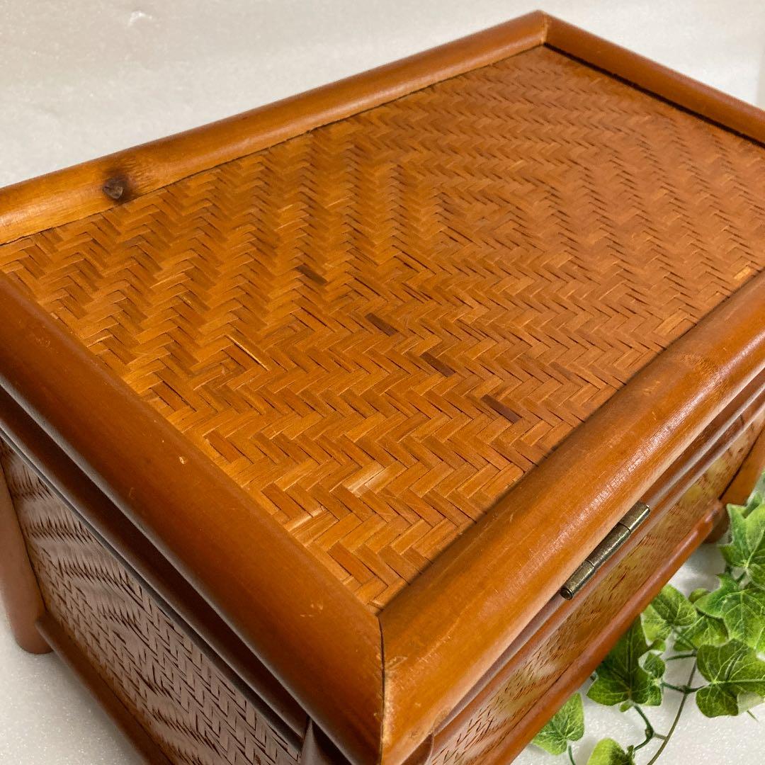 昭和レトロ　竹かご籠 網代　竹籠ボックス　竹籠バスケットアンティーク家具　骨董品