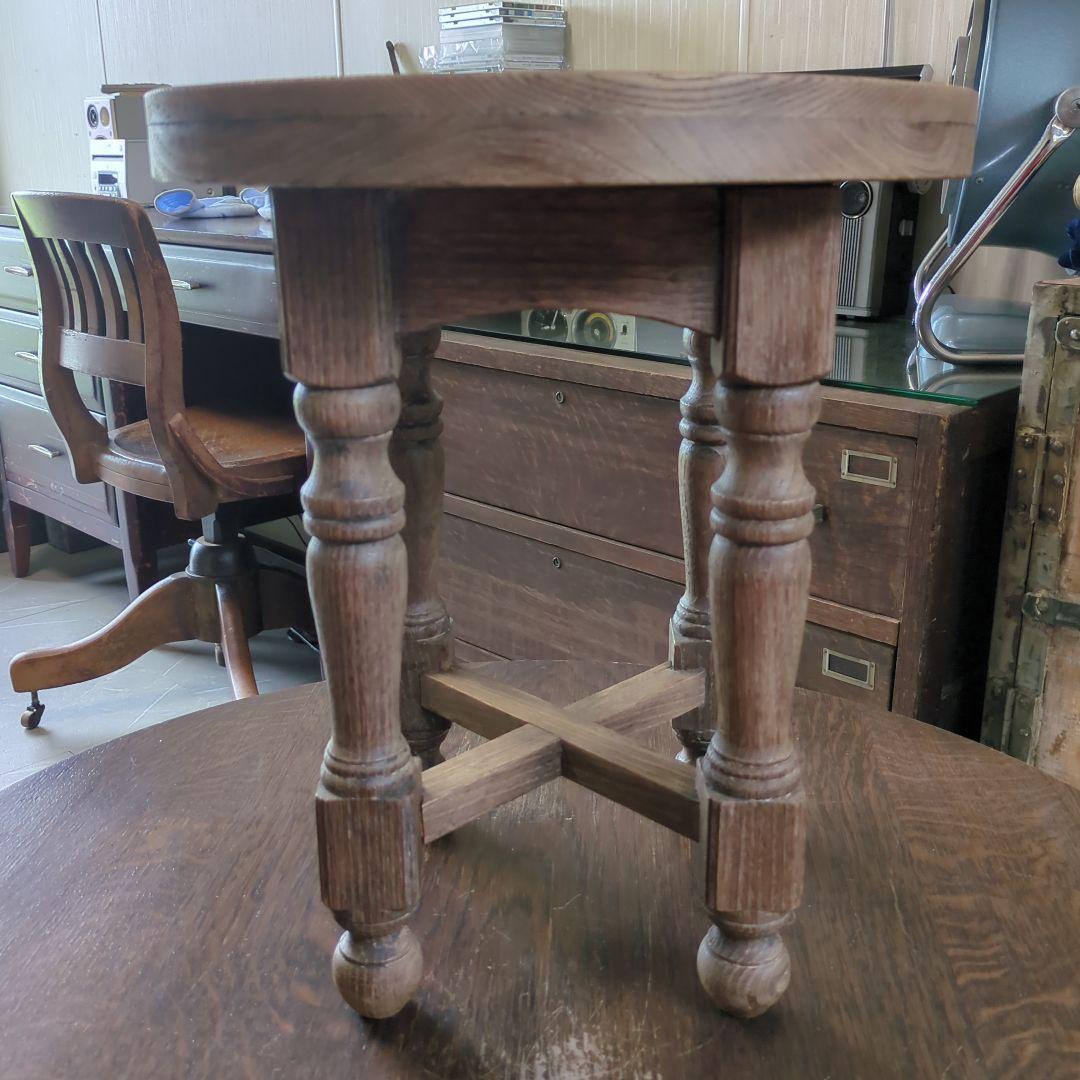 ブロカント　ビィンテージ花台　飾り台　サイドテーブル