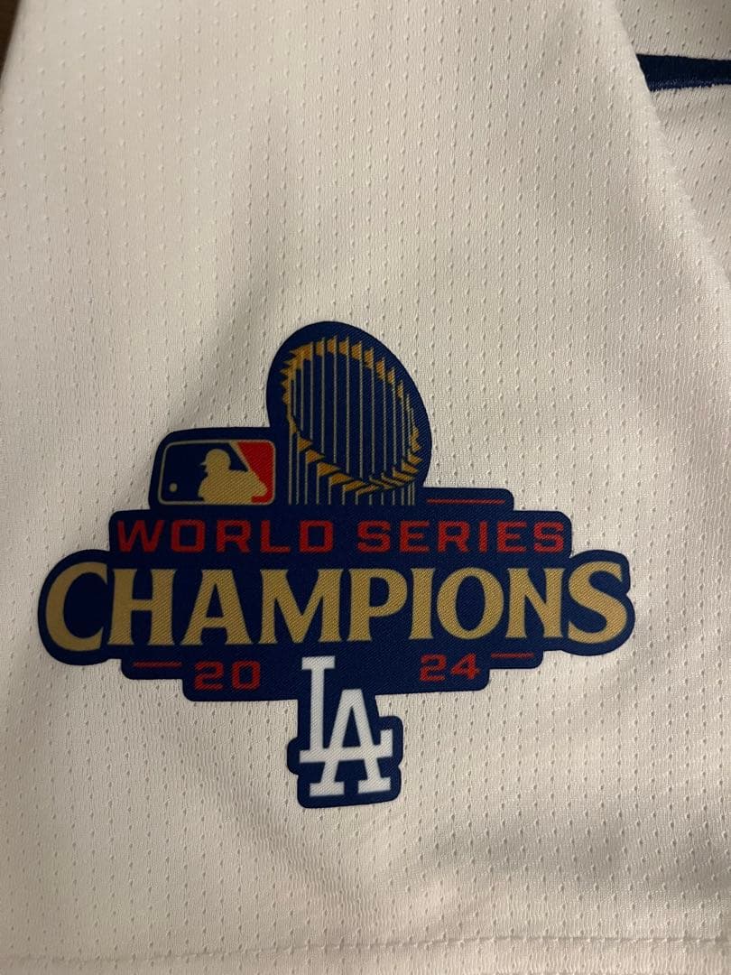 ドジャース大谷 ワールドシリーズユニフォーム