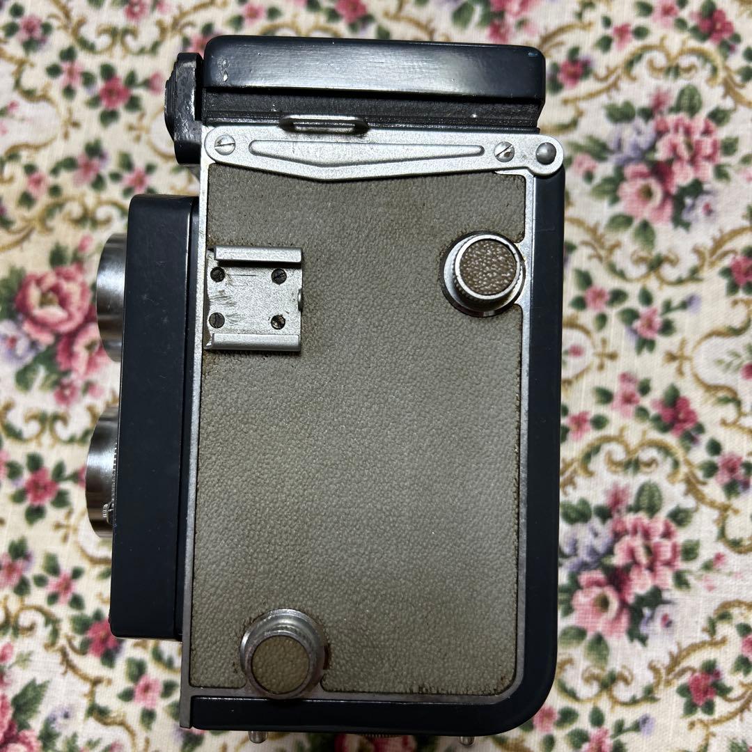 Yashica-A ヤシカ　ヴィンテージ二眼レフカメラ