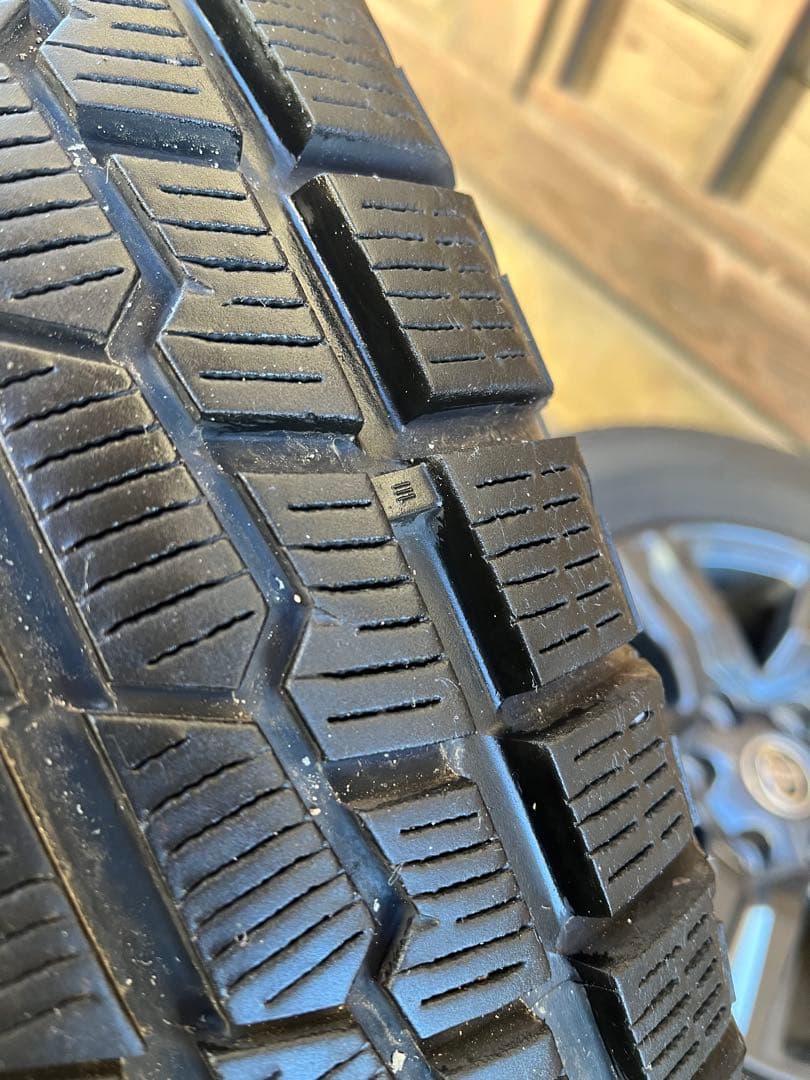 【中古】YOKOHAMA 20年16インチG075スタッドレスiceGUARD