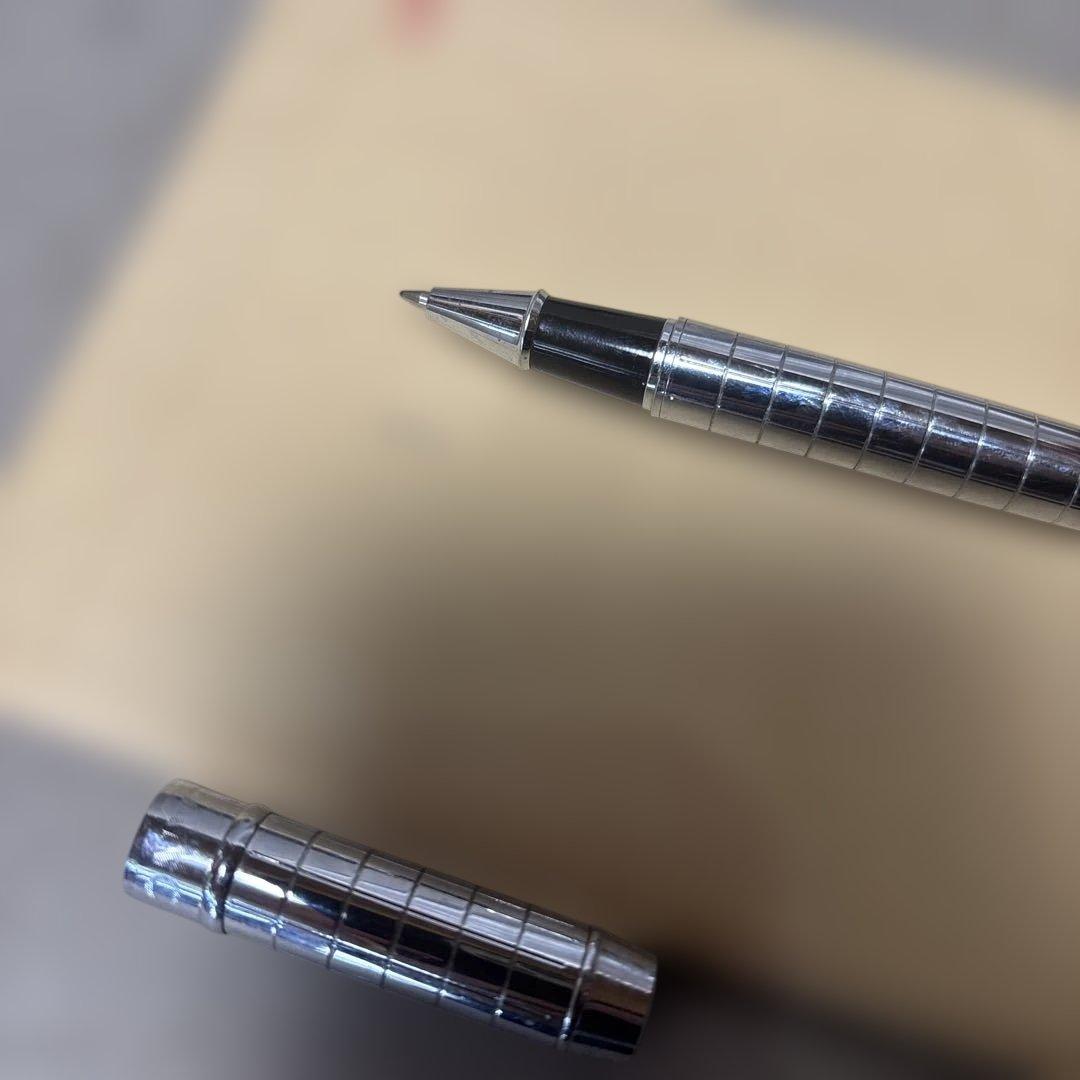 Montblanc モンブランボールペン