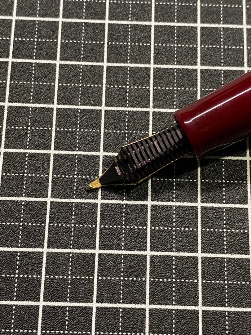 SAILOR Professional-Gear 万年筆　長刀研ぎ　字幅NMF