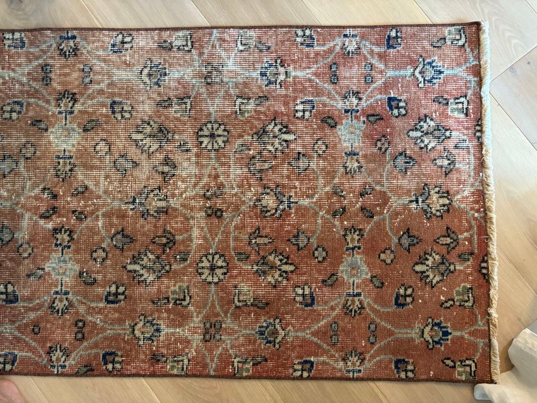 ヴィンテージラグ　サークルフラワー　テラコッタ　トルコ　アナトリア　ビンテージ