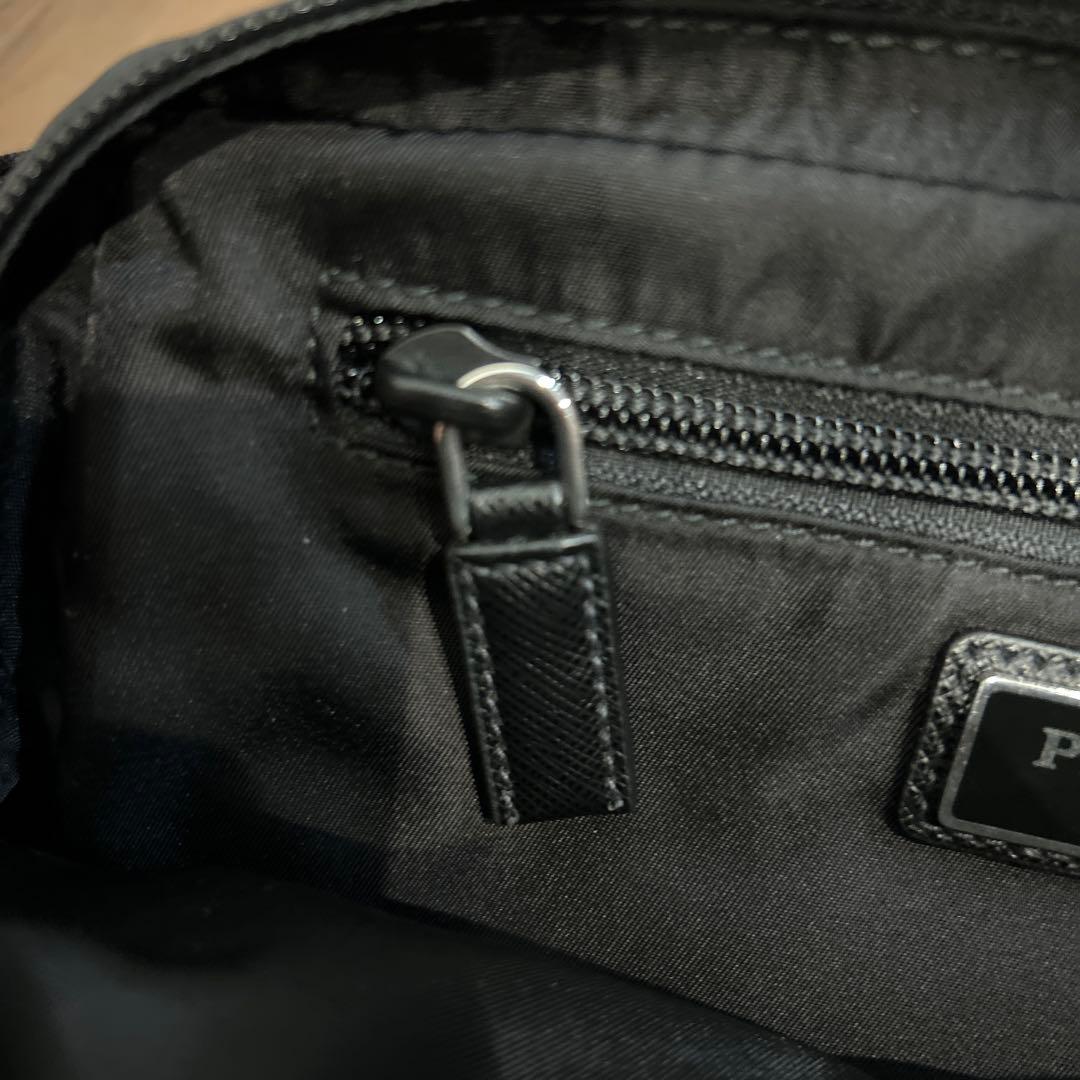 PRADA ボディバッグ ブラック