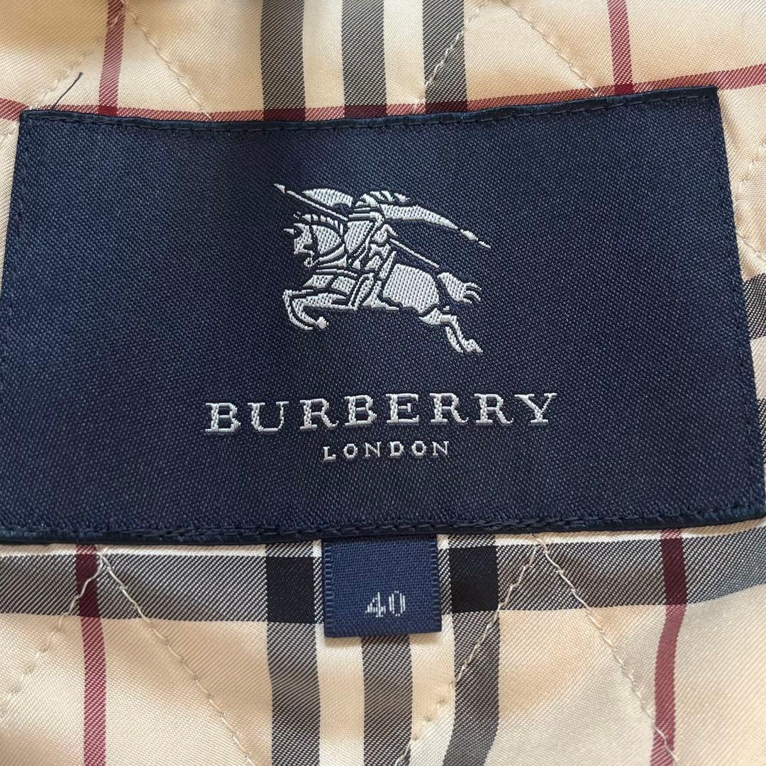 美品バーバリー　マウンテンパーカー　キルティングライナー　フード　3way 40