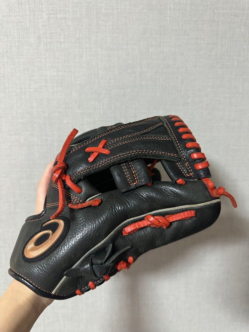 asics NEOREVIVE 軟式グローブ 黒/赤