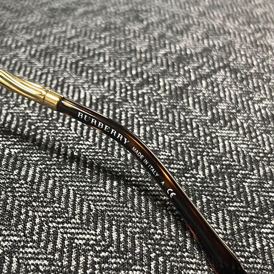 ✴︎BURBERRY✴︎サングラス