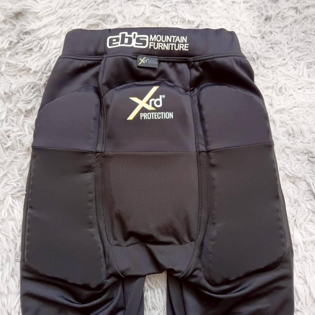 定価4万円 エビス ヒップ ディフェンダー ロング XRD 黒 G-Mサイズ