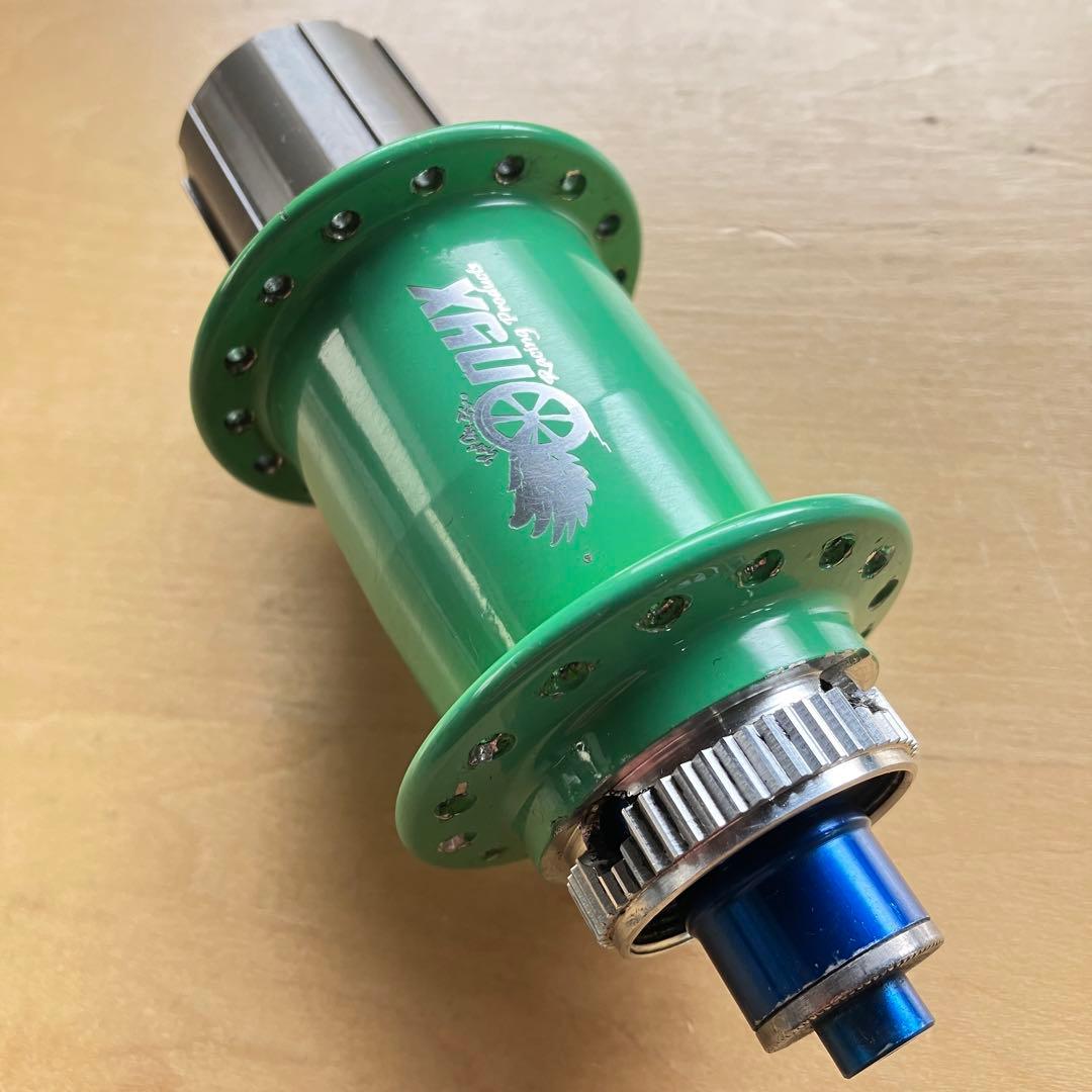 ONYX RACING PRODUCTS DISC HUB ブルーラグ