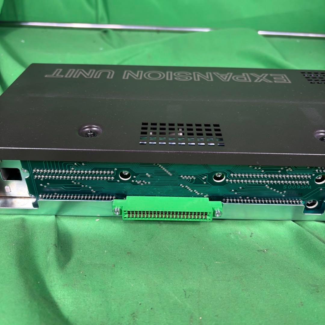 SHARP MZ-2000 本体 + エクスパンションユニットMZ-1U01 箱