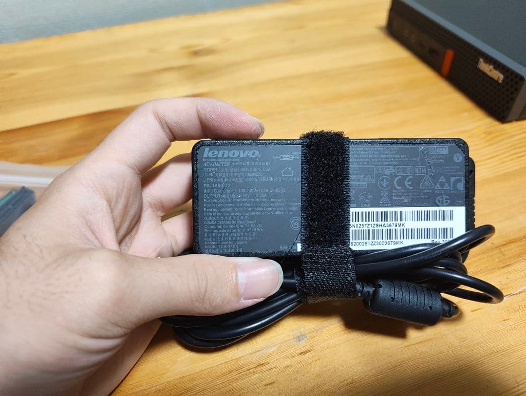 Win11 intel第8世代 Lenovo ThinkCentre M720q