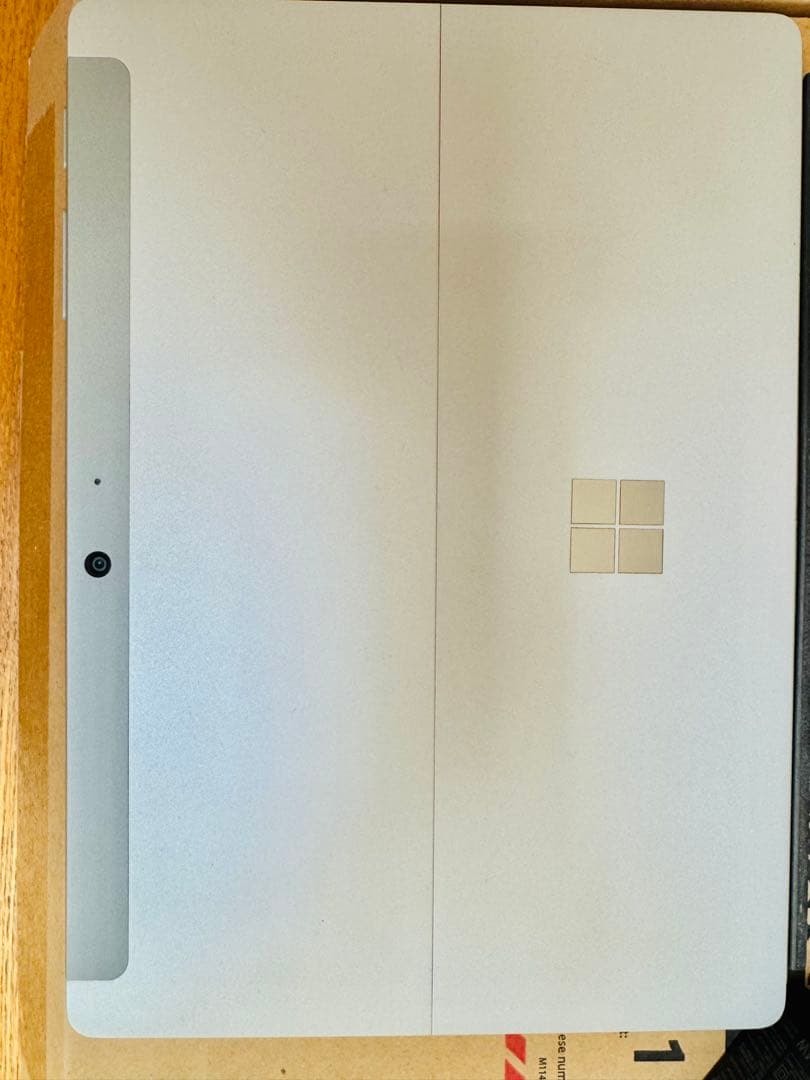 Surface Go 4 XGT-00017 [プラチナ]