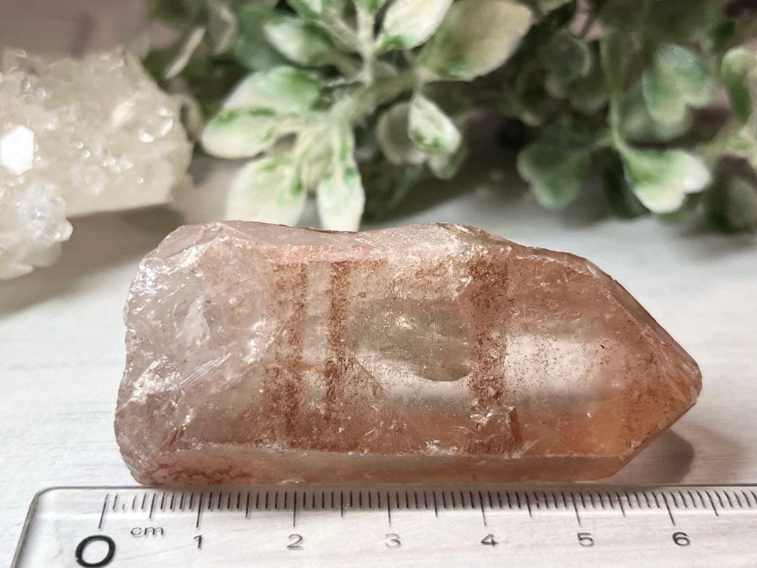 レコードキーパー　ゴイアス産　レッド　レムリアンシードクリスタル 原石　水晶